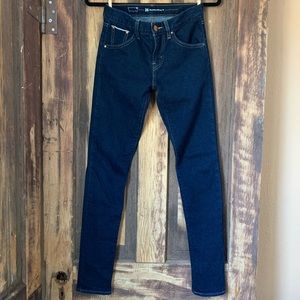 NWOT LEVI’S Boyfriend Skinny Fit jeans